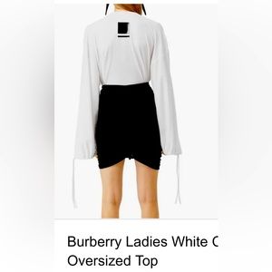Burberry oversized white top